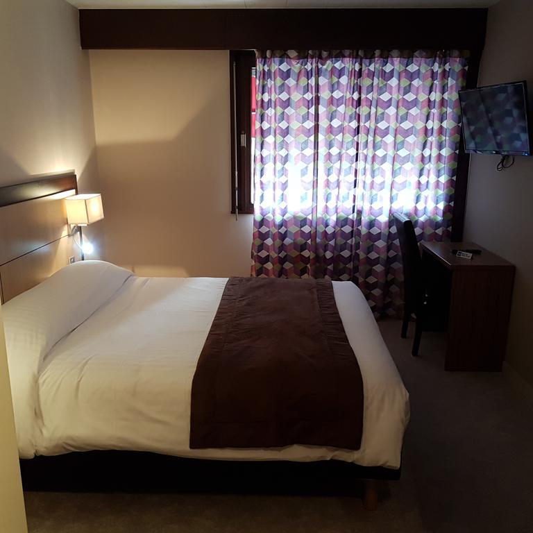 Hotel Restaurant Saint-Benoit Gueugnon المظهر الخارجي الصورة