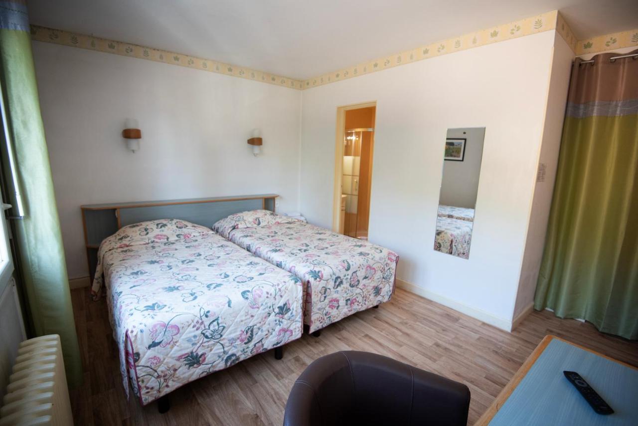 Hotel Restaurant Saint-Benoit Gueugnon المظهر الخارجي الصورة