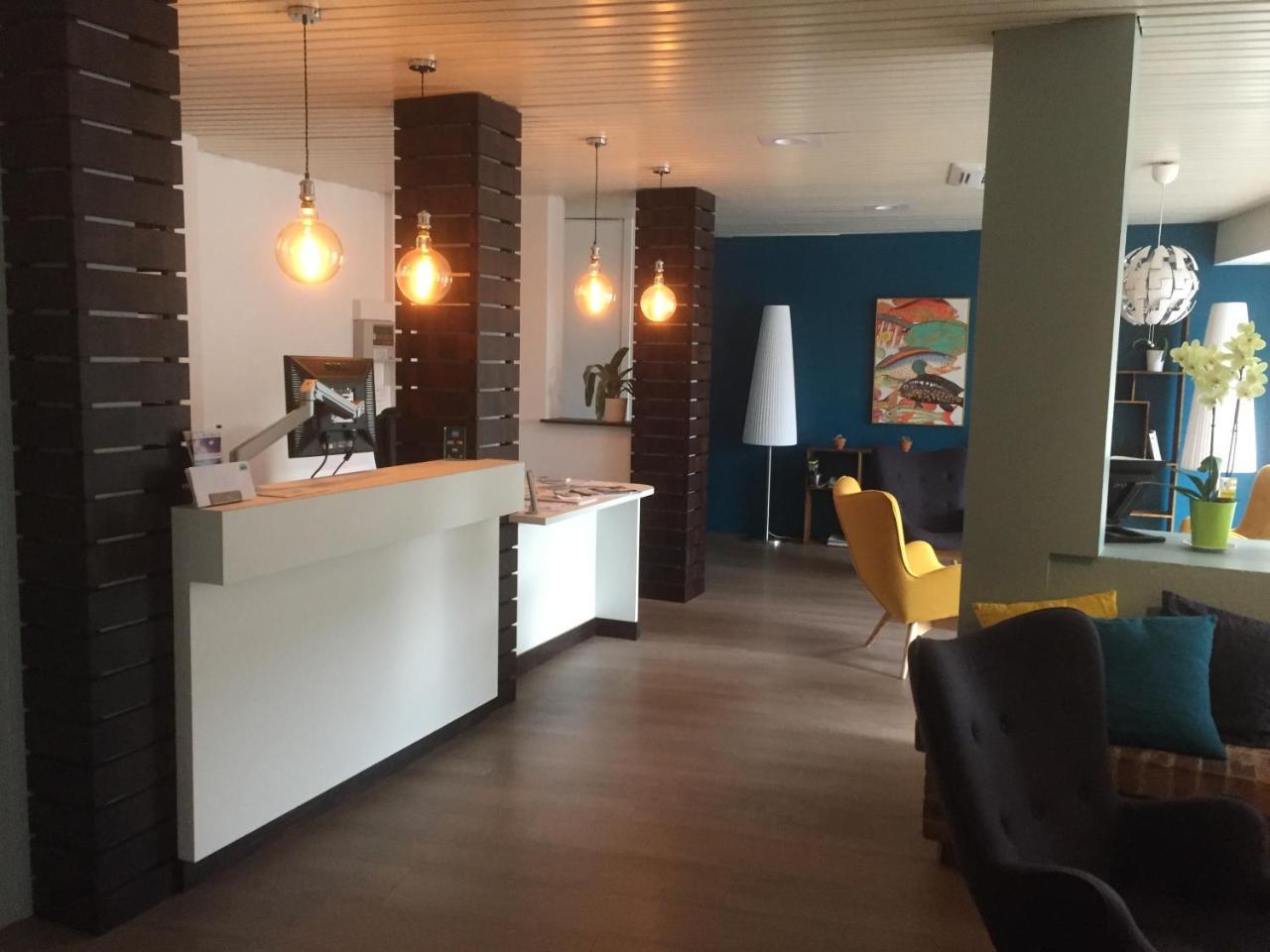 Hotel Restaurant Saint-Benoit Gueugnon المظهر الخارجي الصورة