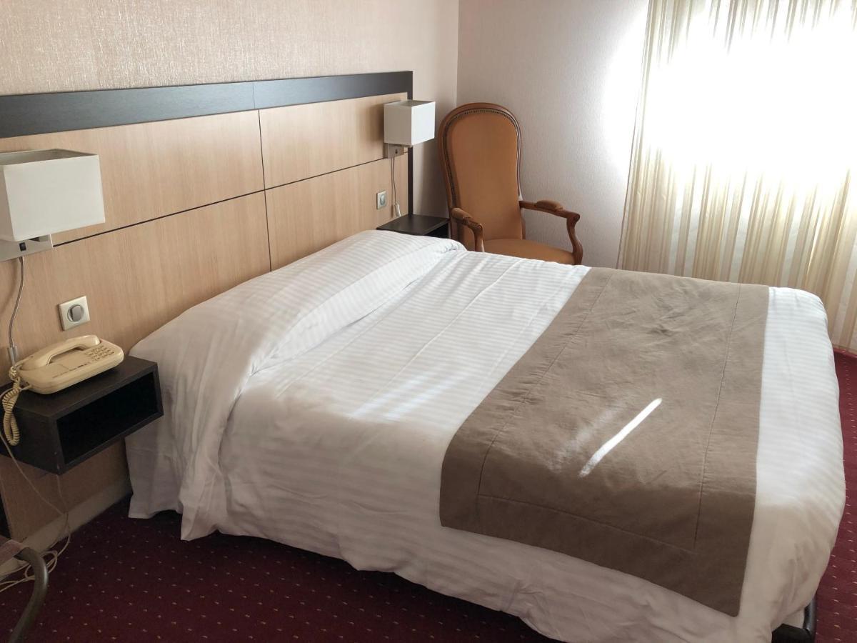 Hotel Restaurant Saint-Benoit Gueugnon المظهر الخارجي الصورة